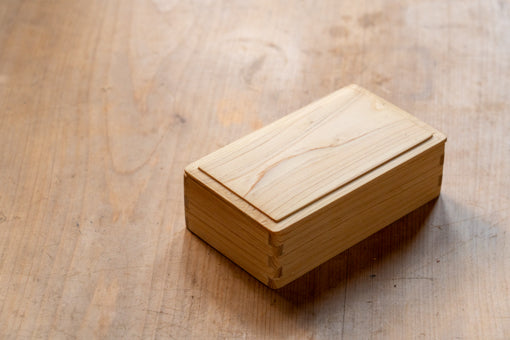 与謝野ヒノキのお弁当箱