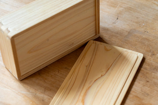 与謝野ヒノキのお弁当箱